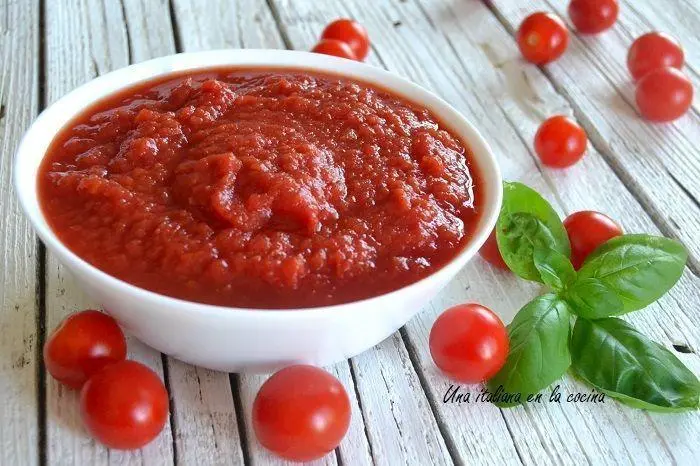 Cómo hacer salsa de tomate italiana para pasta y pizzas - Cuántas botellas de salsa salen de un cajón de tomates como hacer salsa de tomate italiana para pasta y pizzas - Cuántas botellas de salsa salen de un cajón de tomates
