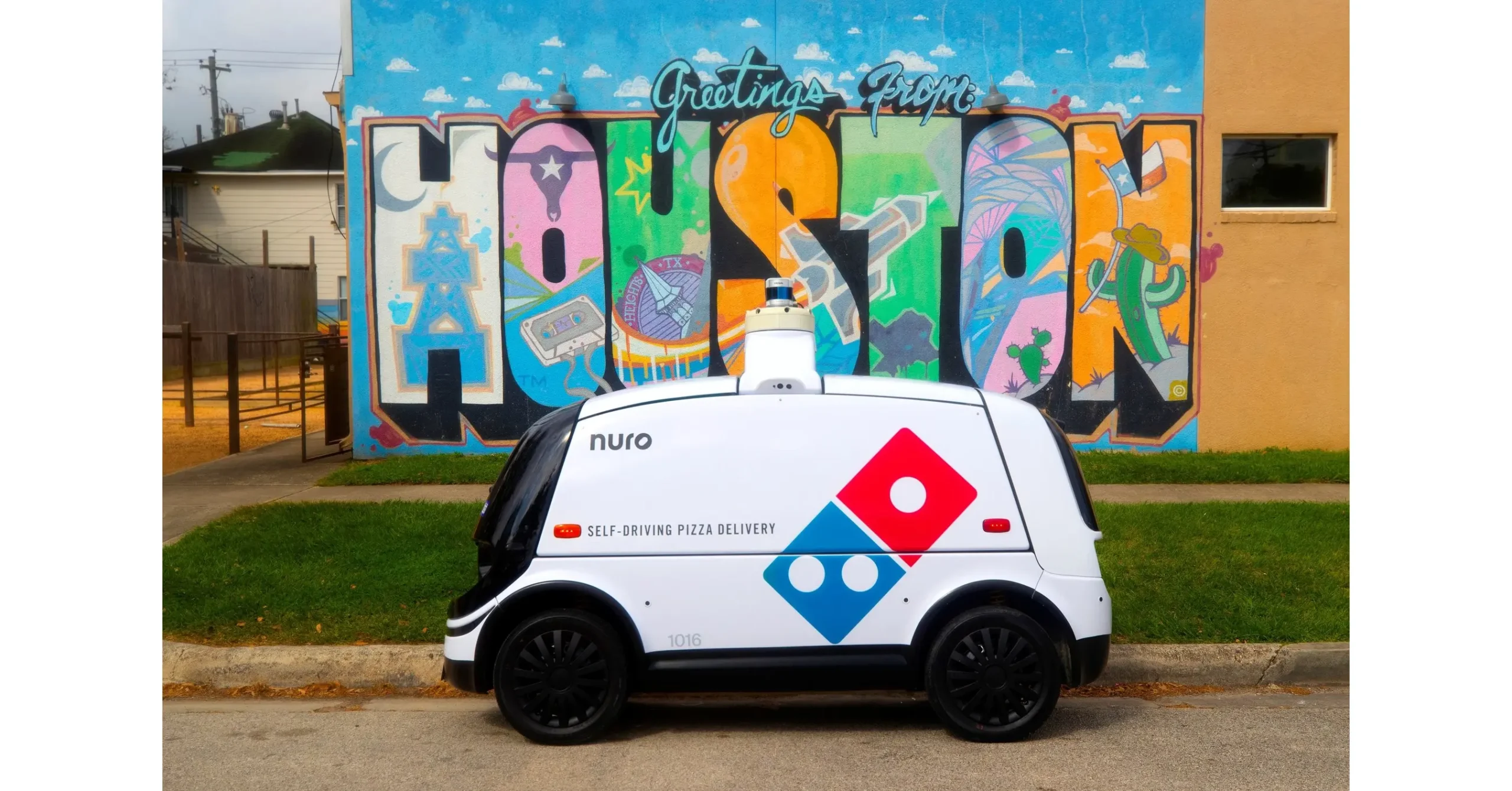 domino's pizza autonomous delivery - Is Domino's launching a pizza delivery robot car