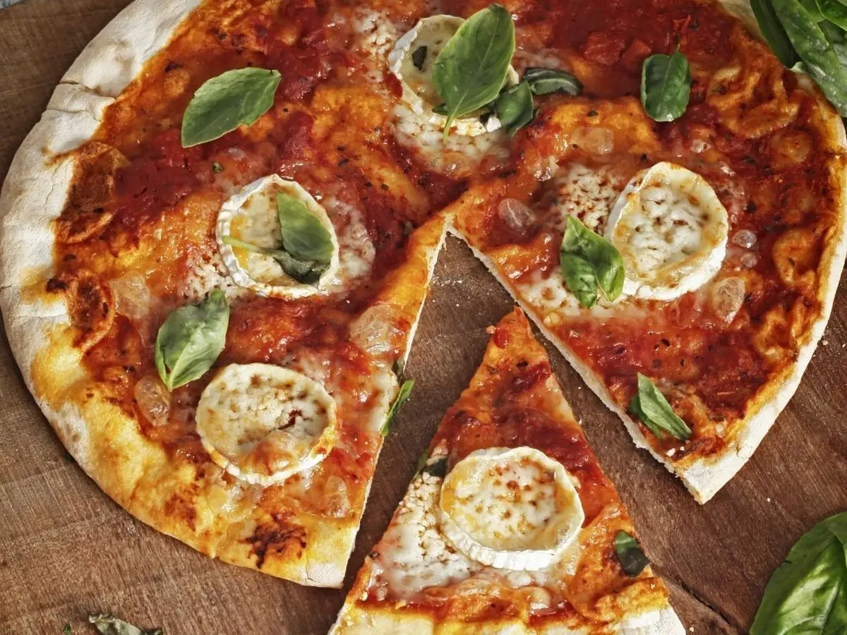 Pizza con rulo de cabra: una deliciosa combinación de sabores - Qué es el queso rulo de cabra pizza con rulo de cabra - Qué es el queso rulo de cabra