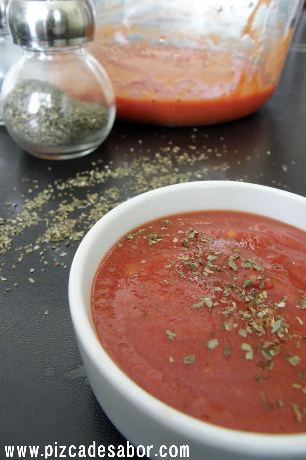 Salsa de Tomate para Pizza: La clave para una pizza deliciosa - Qué función cumple la salsa de tomate salsa de tomate para pizza - Qué función cumple la salsa de tomate